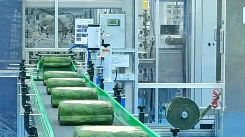 电竞赛事奖金翻倍，战队争冠战况激烈